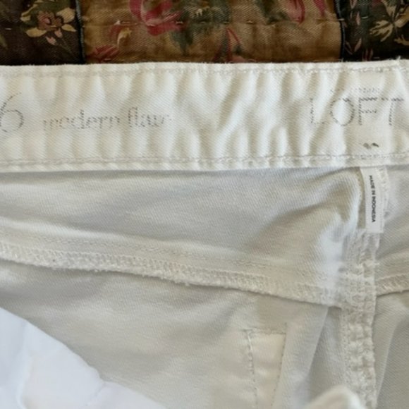 ATL Modern Flare Jeans - Size 6 - White - Picture 5 of 9